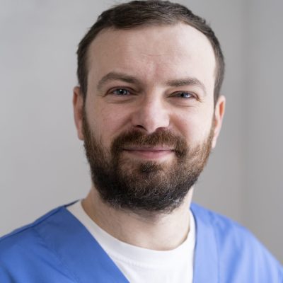 Dr. Nicholas Woods